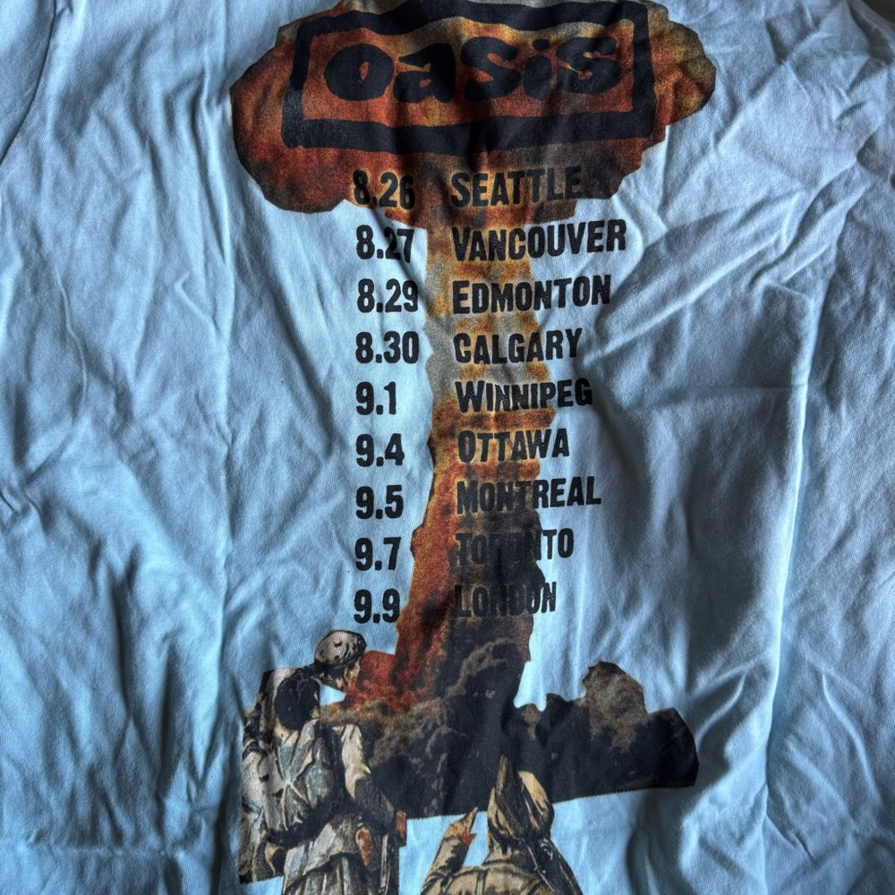 Oasis Colorful Graphic Tee - Picture 4 of 4